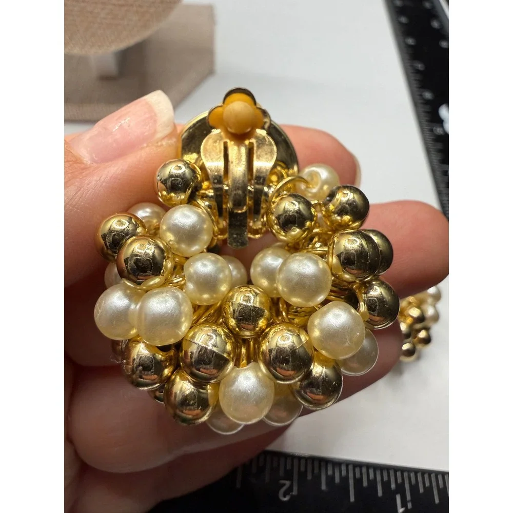 Vintage Faux Pearl Gold Tone Cluster Clip On Earrings Statement Door Knocker‎